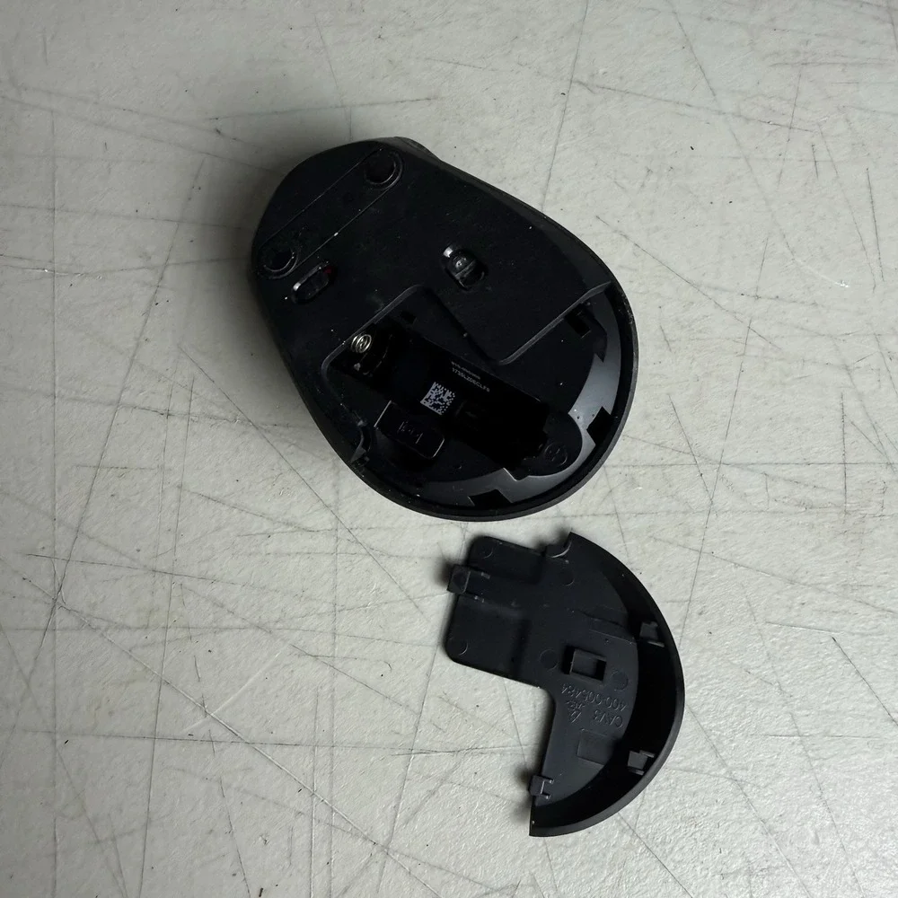Logitech M330 SILENT Wireless Optical Mouse with USB Nano Receiver (USED)